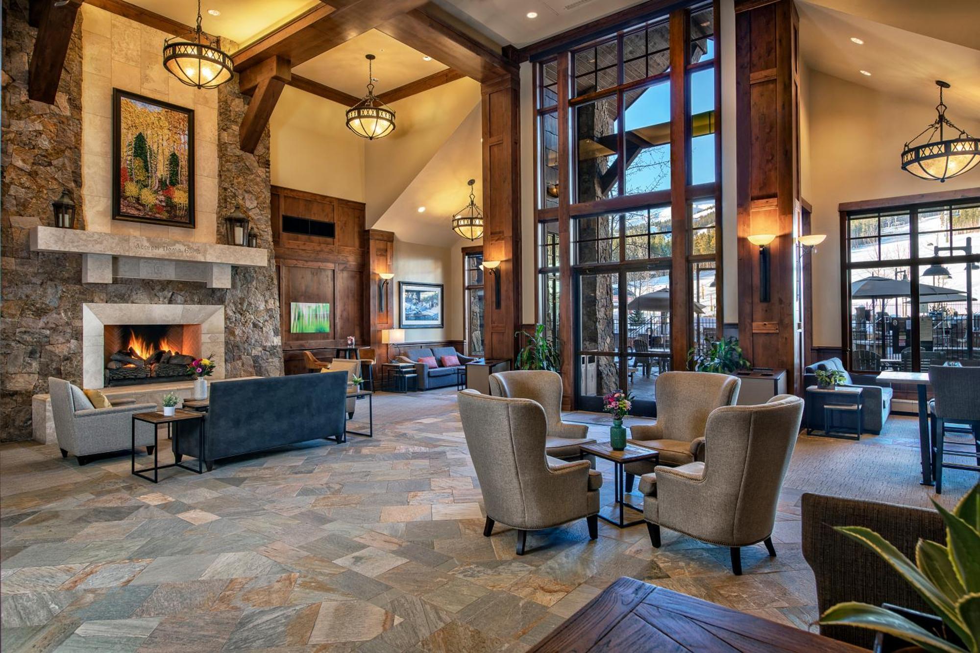 Grand Lodge On Peak 7 Breckenridge Exterior photo